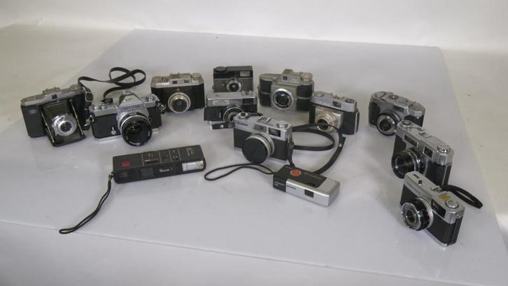 Partij Vintage Camera’s & Lenzen – Display Collectie, Audio, Tv en Foto, Fotocamera's Analoog, Gebruikt, Compact, Overige Merken