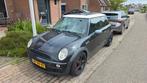 Mini 1.6 16V Cooper 2003 Zwart Chili, Auto's, Mini, Voorwielaandrijving, 15 km/l, 4 cilinders, 4 stoelen