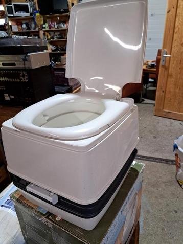 Porta Potti - Draagbaar Toilet beschikbaar voor biedingen