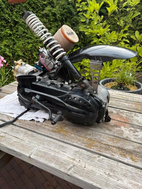 Piaggio 172cc watergekoeld blok hexagon carters, Fietsen en Brommers, Brommeronderdelen | Scooters, Nieuw, Piaggio, Blok, Ophalen