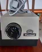 Dia projector braun paximat 1700, tafel en projectiescherm, Ophalen of Verzenden, Zo goed als nieuw, Met scherm