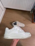 Bershka Sneakers - Zo goed als nieuw!, Kleding | Heren, Schoenen, Ophalen, Zo goed als nieuw, Wit, Sneakers of Gympen