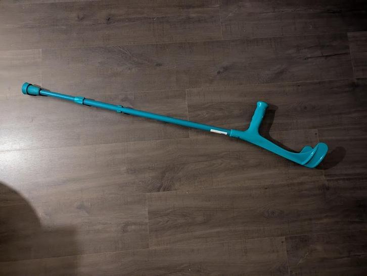 Verstelbare loopkruk, Diversen, Loopkrukken, Zo goed als nieuw, In hoogte verstelbaar, Ophalen