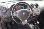 Alfa Romeo MiTo 1.4 Distinctive | Airco | Cruise |, Auto's, Alfa Romeo, Voorwielaandrijving, Euro 5, Stof, Gebruikt