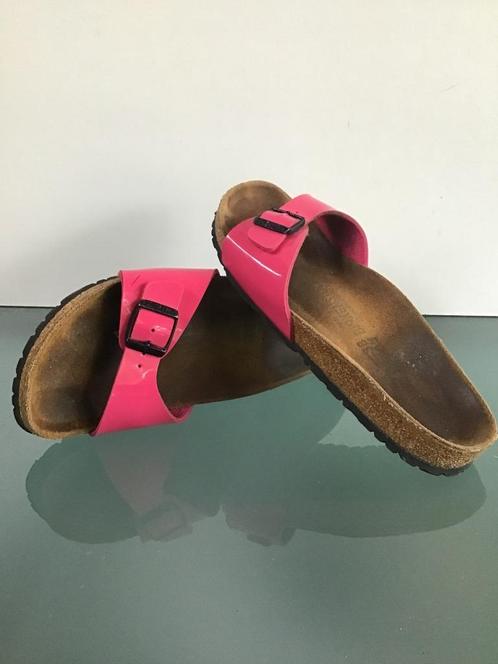 GRATIS VERZENDEN | BIRKENSTOCK Madrid roze slippers 38, Kleding | Dames, Schoenen, Zo goed als nieuw, Slippers, Roze, Verzenden