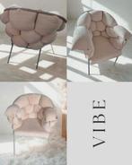 2 luxe stoelen/fauteuils met zachte bekleding, Huis en Inrichting, Fauteuils, Ophalen, Japandi, Nieuw, 75 tot 100 cm