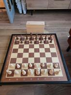 Schaakspel - Compleet met Bord en Stukken, Hobby en Vrije tijd, Gezelschapsspellen | Bordspellen, Een of twee spelers, Ophalen