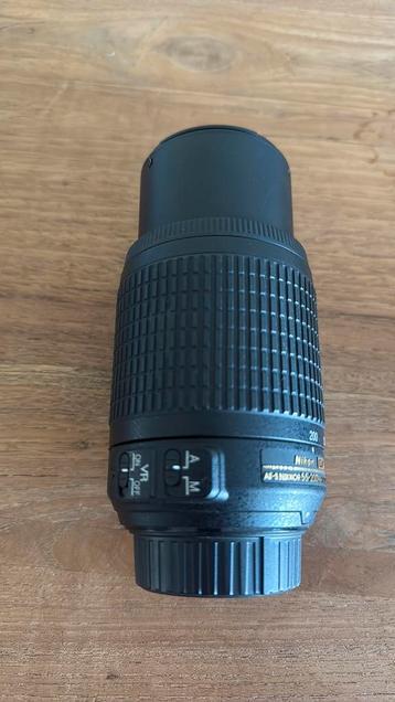 Nikon 55-200 lens met schade beschikbaar voor biedingen