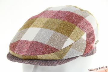 Platte pet Hatland Yip Red bordeaux khaki katoenmix 56 en 60 beschikbaar voor biedingen