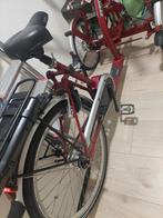 Elektrische Rode driewieler met trapsteuning, Ophalen of Verzenden