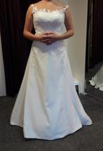 Elegante trouwjurk met  hoepelrok, Kleding | Dames, Trouwkleding en Trouwaccessoires, Trouwjurk, Wit, Ophalen of Verzenden, Onbekend