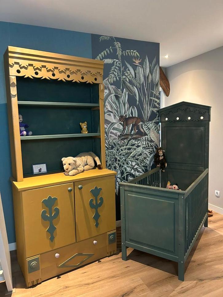 Ledikant en commode, uniek item!, Kinderen en Baby's, Kinderkamer | Complete kinderkamers, Gebruikt, Jongetje of Meisje, Ophalen
