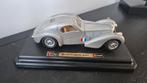 Bburago Bugatti Atlantic (1936), Ophalen of Verzenden, Zo goed als nieuw, Bburago