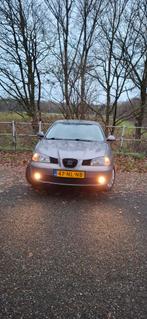 Seat Ibiza 1.4 16V 74KW 2003 Grijs, Auto's, Seat, Voorwielaandrijving, 40 €/maand, 4 cilinders, 100 pk