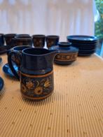 Prachtig antiek blauw met oranje bruin servies, Ophalen