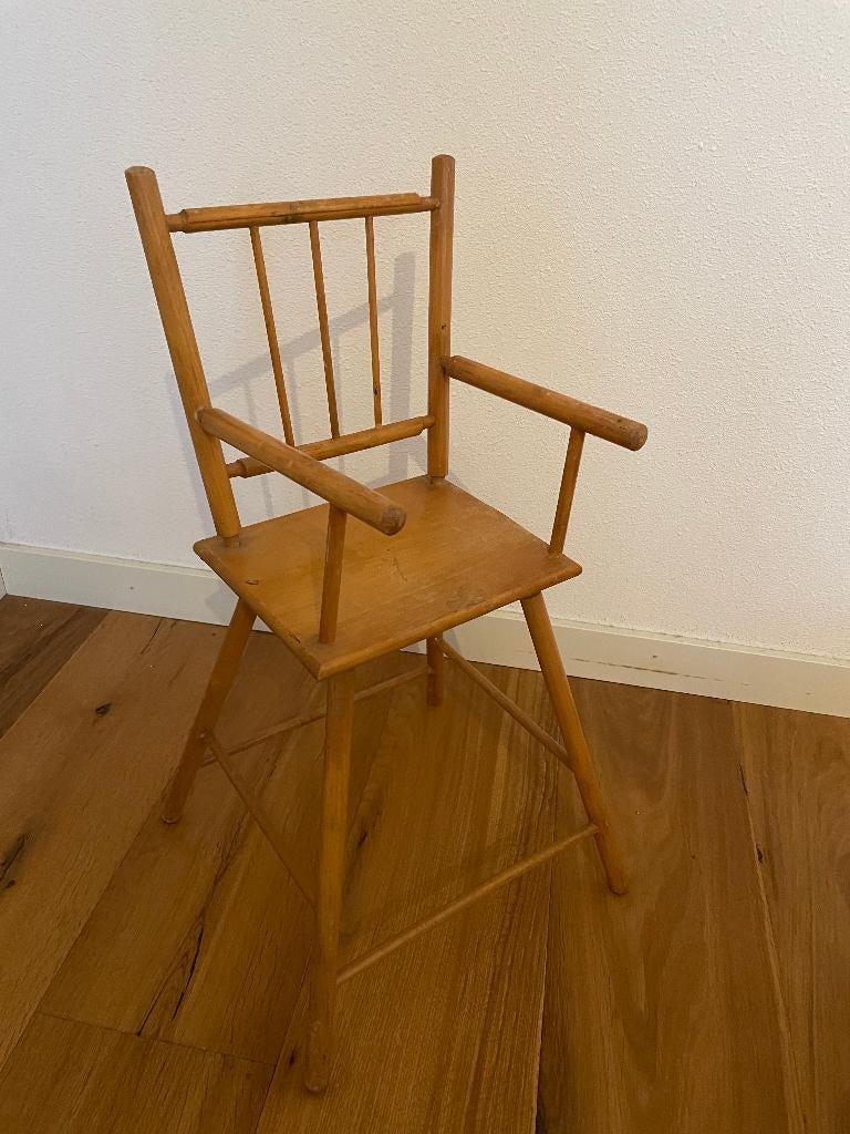 Vintage hoog houten poppenstoeltje jaren 60 Okwa, Antiek en Kunst, Antiek | Speelgoed, Ophalen of Verzenden