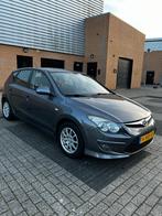 Hyundai i30 1.4 Cvvt Blue 5DR 2010 Grijs, Auto's, Hyundai, Voorwielaandrijving, 4 cilinders, 1396 cc, USB