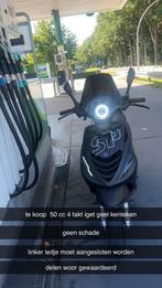 Zip 4t, Ophalen of Verzenden, Zo goed als nieuw, Benzine, Zip