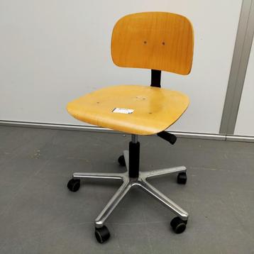 Labkoo houten werkstoel kruk werkplaatsstoel met schades beschikbaar voor biedingen