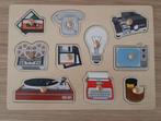 Houten puzzel met retro-objecten, Ophalen of Verzenden, Minder dan 10 stukjes, Zo goed als nieuw