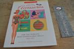 Barbie Boek It s all about Accessories 1959- 1972, Ophalen of Verzenden, Zo goed als nieuw, Overige typen