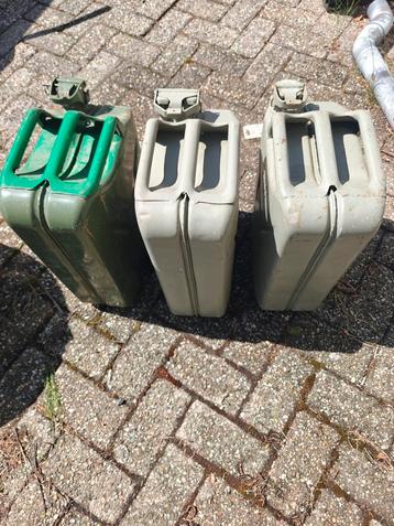 Jerrycan  beschikbaar voor biedingen
