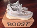 Adidas Yeezy Boost 350 V2 Bone, Overige kleuren, Ophalen of Verzenden, Sneakers of Gympen, Gedragen