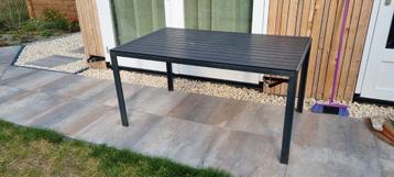 Tuintafel Maderup beschikbaar voor biedingen