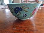 Antique Chinese Porcelaine enemaled floral bowl Qianlong, Antiek en Kunst, Ophalen of Verzenden