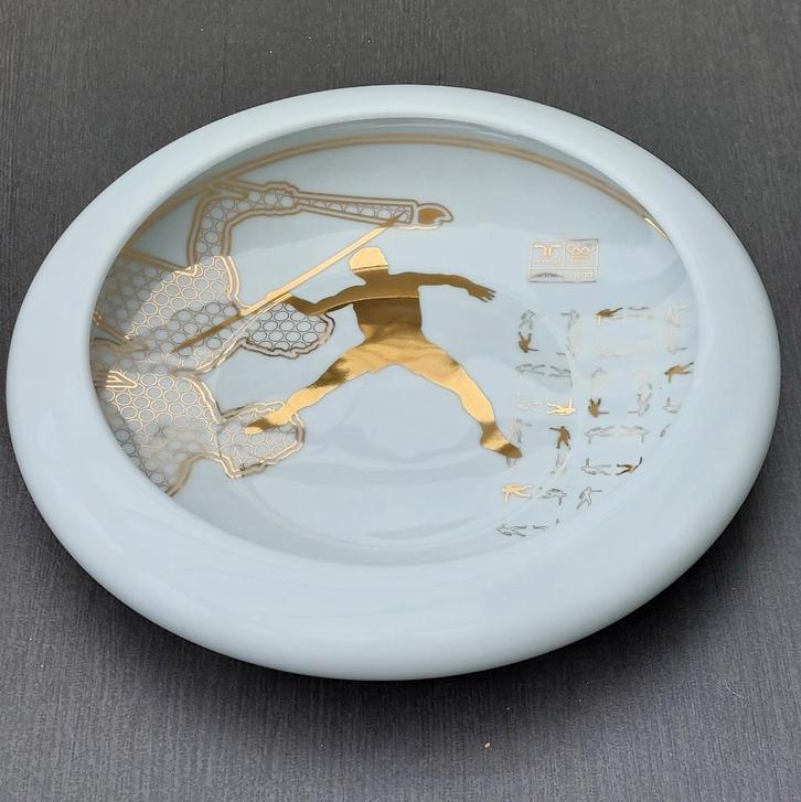 Danny Fang-porseleinen schaal NOC/NSF Randstad (230921), Antiek en Kunst, Kunst | Designobjecten, Ophalen of Verzenden