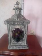 Leuke lantaarn met bordeaux roos, Huis en Inrichting, Woonaccessoires | Kandelaars en Kaarsen, Ophalen, Overige materialen, Minder dan 25 cm