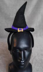 Halloween - Heksenhoedje diadeem, Ophalen of Verzenden, Zo goed als nieuw, Feestartikel, Halloween of Griezel