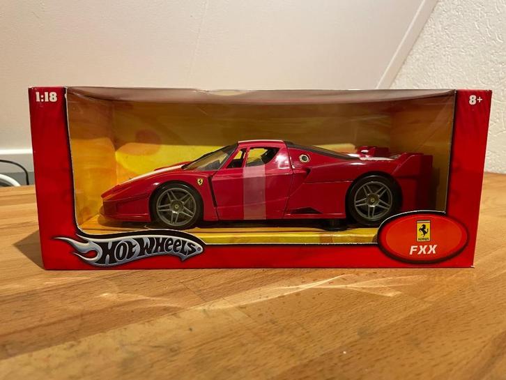 Ferrari FXX schaalmodel 1:18, Hobby en Vrije tijd, Modelauto's | 1:18, Nieuw, Auto, Hot Wheels, Ophalen of Verzenden
