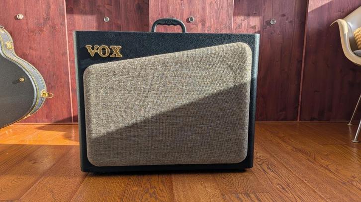 Vox AV-60, Muziek en Instrumenten, Versterkers | Bas en Gitaar, Zo goed als nieuw, Gitaar, 50 tot 100 watt, Ophalen of Verzenden