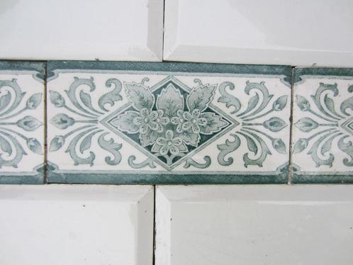 13 stuks Antieke wandtegels 7,5x15cm groene afbeelding 195cm, Antiek en Kunst, Antiek | Wandborden en Tegels, Ophalen