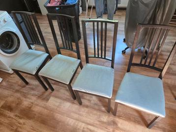Stoelen set van 6 beschikbaar voor biedingen