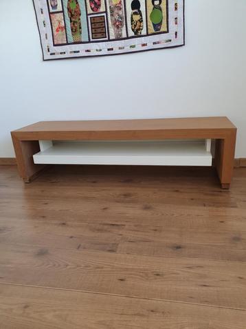 Disigne tafel (als tv meubel, aan bed uiteinde) 130x40x36