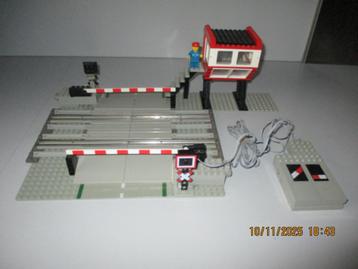 LEGO 7866 ZELDZAME Baanovergang 12v in perfecte staat!!! beschikbaar voor biedingen