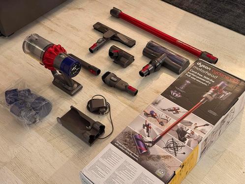 Dyson V10 motorhead + extra’s, Witgoed en Apparatuur, Stofzuigers, Zo goed als nieuw, Stofzuiger, Minder dan 1200 watt, Ophalen of Verzenden