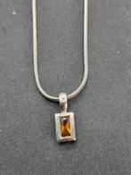 Oranje Ketting, Overige materialen, Oranje, Ophalen of Verzenden, Zo goed als nieuw