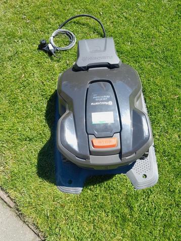 Husqvarna robotmaaier  beschikbaar voor biedingen