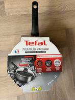 Nieuw! Tefal titanium fusion hapjespan, Ophalen of Verzenden, Nieuw, Koekenpan of Braadpan