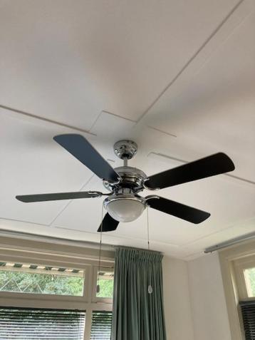 Plafondventilator met 3 standen beschikbaar voor biedingen