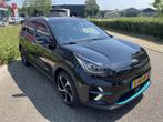 Kia e-Niro ExecutiveLine 64kWh 204PK - LUXE UITVOERING!, Gebruikt, Zwart, 1712 kg, Zwart