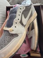 Nike Travis Scott Reverse - Maat 38.5, Kleding | Heren, Schoenen, Ophalen of Verzenden, Zo goed als nieuw, Overige kleuren, Sneakers of Gympen
