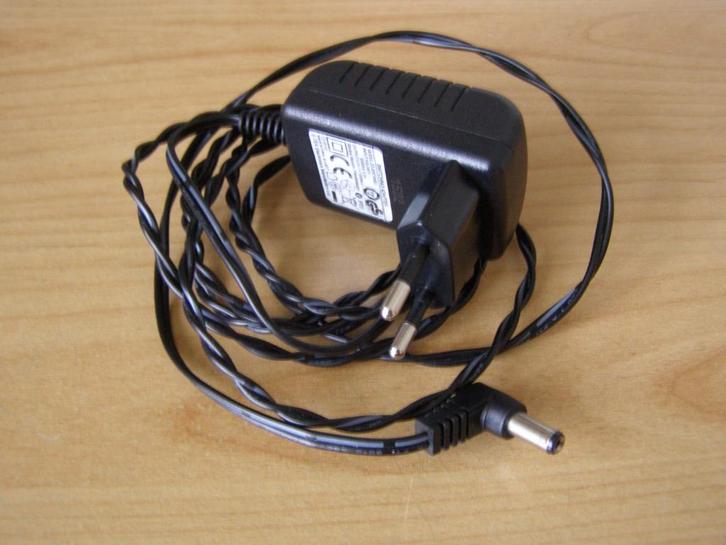 AC-DC Adapter / Switching adapter / Netvoedingsadapter (24), Audio, Tv en Foto, Opladers, Gebruikt, Ophalen of Verzenden