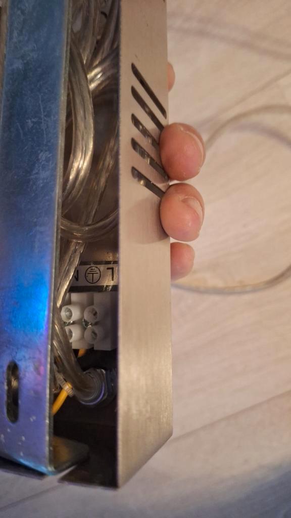 Hanglamp, Muziek en Instrumenten, Accordeons, Zo goed als nieuw, Overige merken, Ophalen