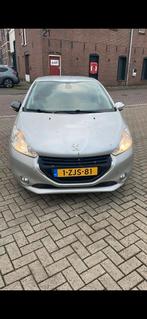 Peugeot 208 1.2 VTI  5-D 2015 Grijs Automaat originele km, 1199 cc, Origineel Nederlands, 39 €/maand, 825 kg