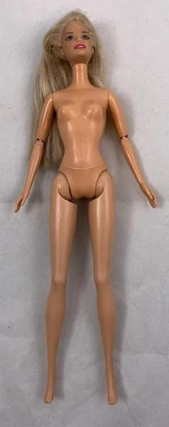 Barbie Stylin' Pup pop 56684 hondenvriendin beweegbare armen, Verzamelen, Poppen, Zo goed als nieuw, Pop, Verzenden