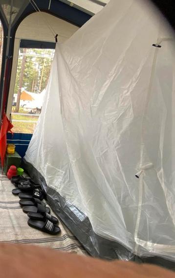 Slaaptent voor in de voortent beschikbaar voor biedingen